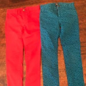 2 pair Gap skinny jeans size 7. Red and Turquoise.